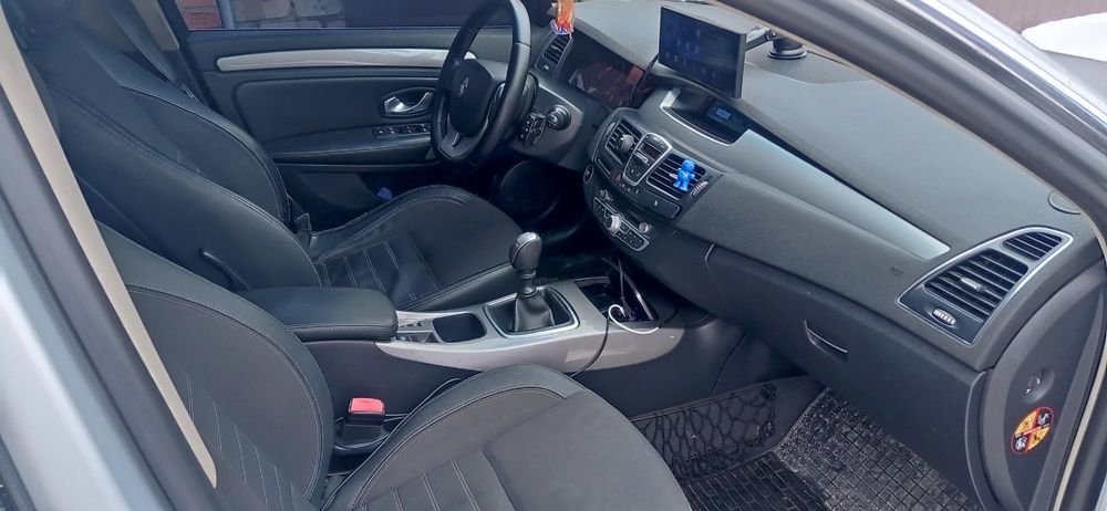 Продам Рено Лагуна