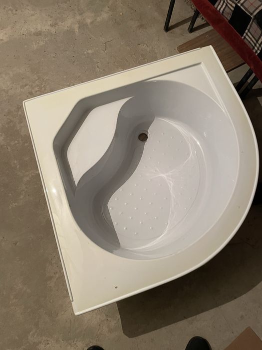 Продам поддон для душа глубокий 900х900