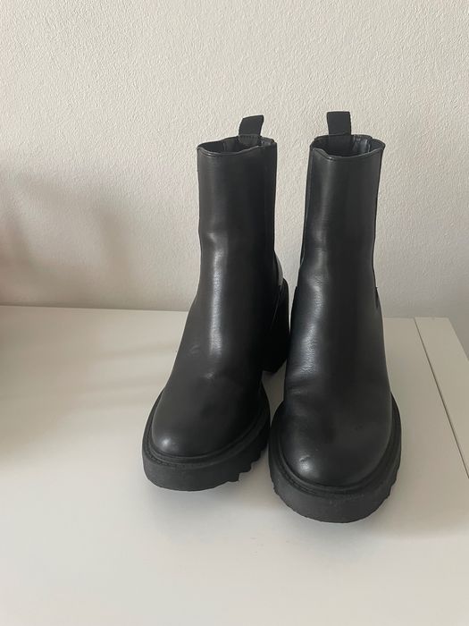 Botki na obcasie