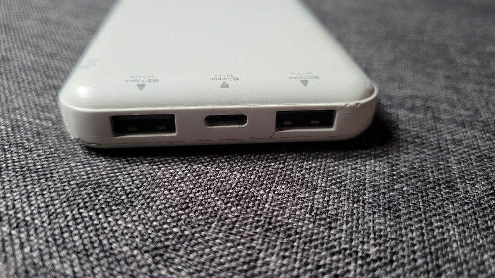 Павербанк hoco. 10000mah