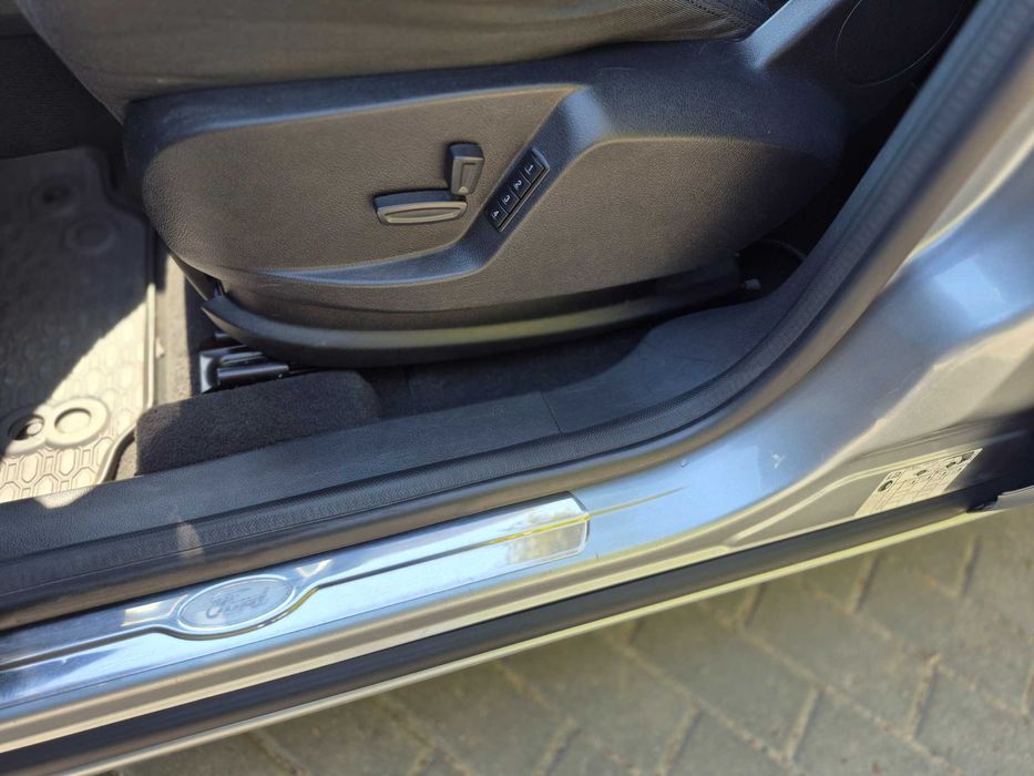 Ford S-MAX 2.0d automat 2013