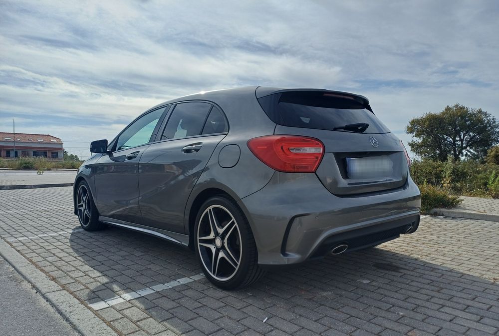 Mercedes A180 AMG LINE