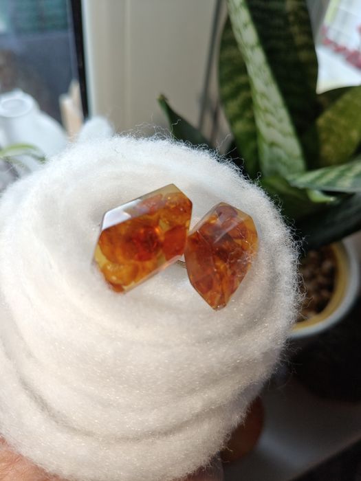 Spinki do mankietów z bursztynem