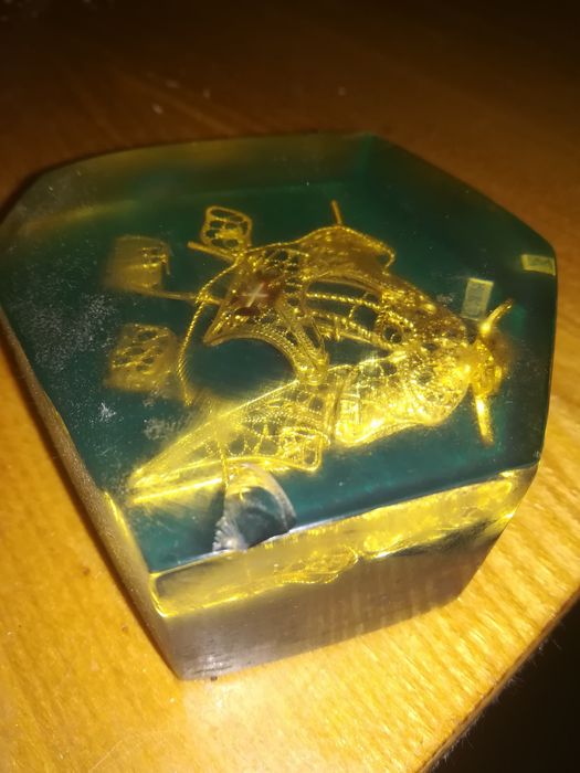 Продам прес  папье,,, винтажный