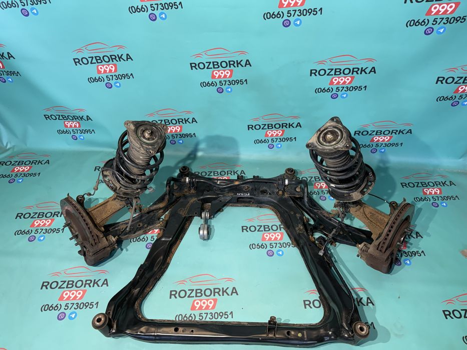 Подрамник стойка Nissan Rogue підвіска X trail T32 цапфа