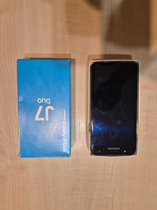 Samsung Galaxy J7 DOU Czarny + karta SD 128GB etui