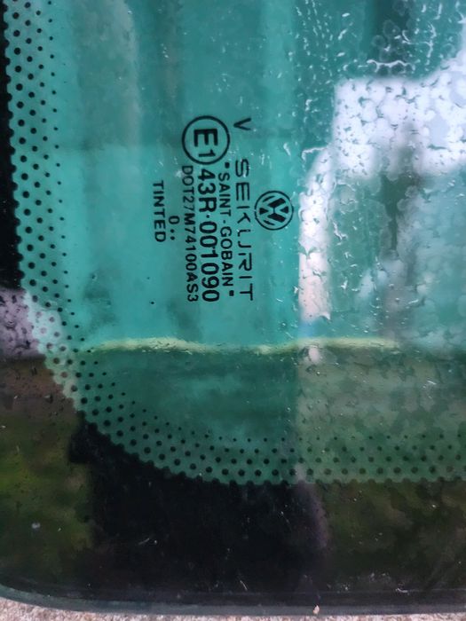 Скло VW T4 AS3 Caravelle VW T4 Multivan (фотохром)