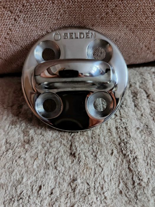 Ucho mocujące Selden 72 mm
