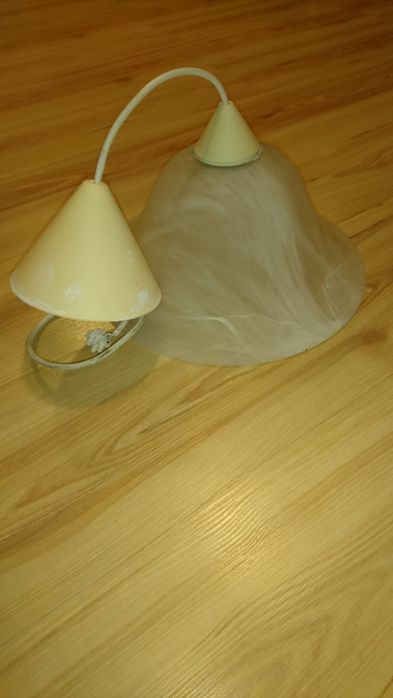Żyrandol szklany lampa