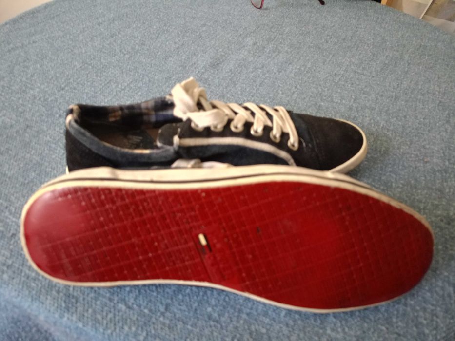 TOMMY HILFIGER trampki roz 41 26cm i Skóra Stan Dobry Okazja