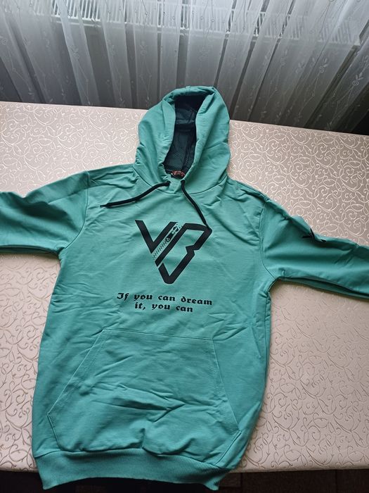 Кофта весіння нова