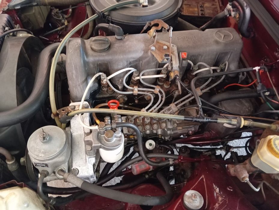 Motor Mercedes w123 300d OM 617