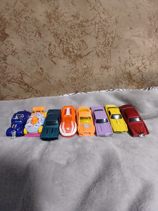 Машинки хот вилс