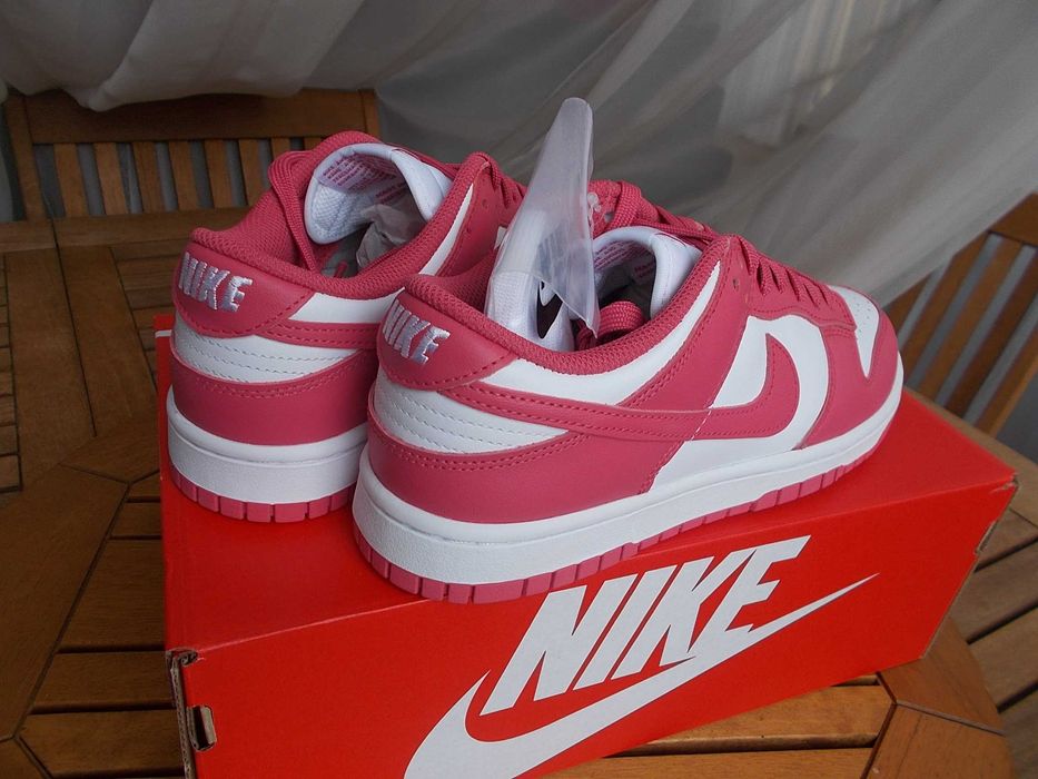 (r. 39 -25 cm) Nike Dunk Low Archeo Pink DD1503,-111 Dunk Panda