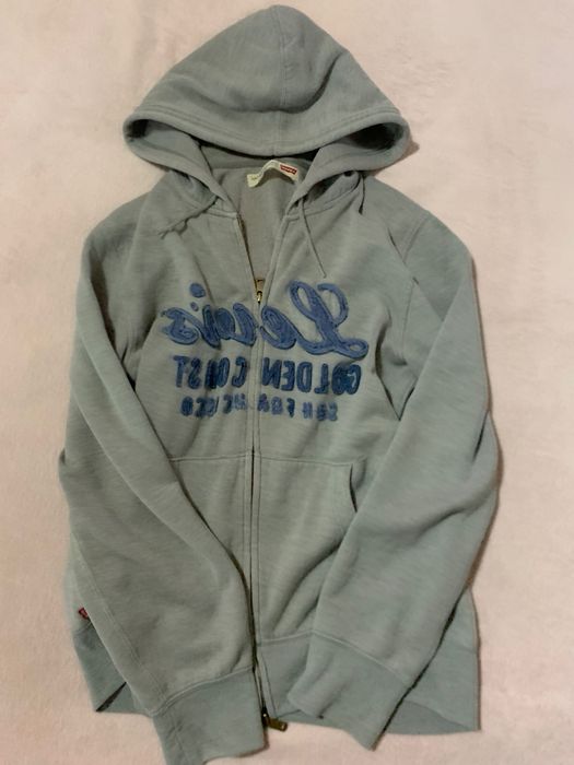 Кофта Levi’s продати