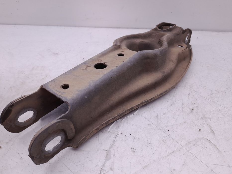 Braço de suspensão trás direito BMW 1 (E87)