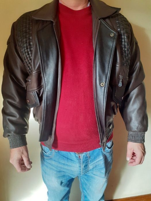 Casaco em pele sintética