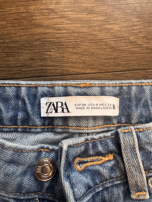 Spodnie Zara Straight