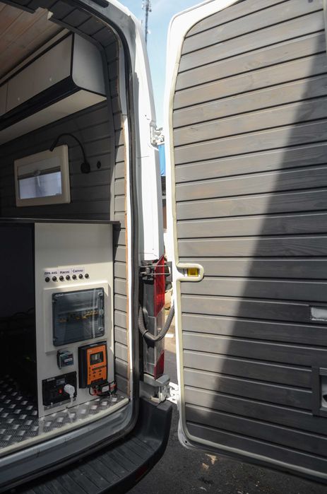 Дім на колесах- кемпери. Комплексне переобладнання.