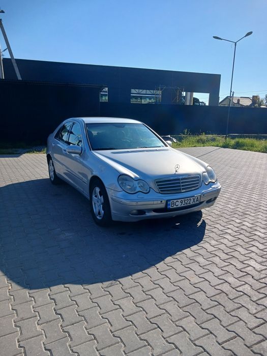 Mercedes-benz w203 2.7