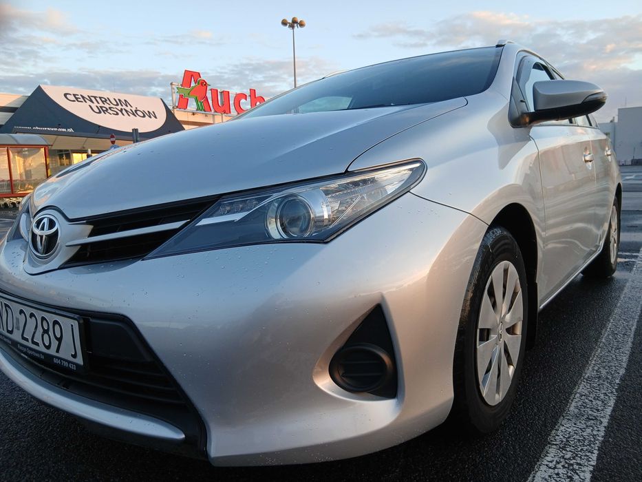 Toyota Auris 2015 r. 1,6