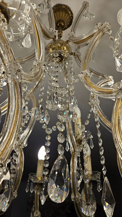 Lustre de iluminação