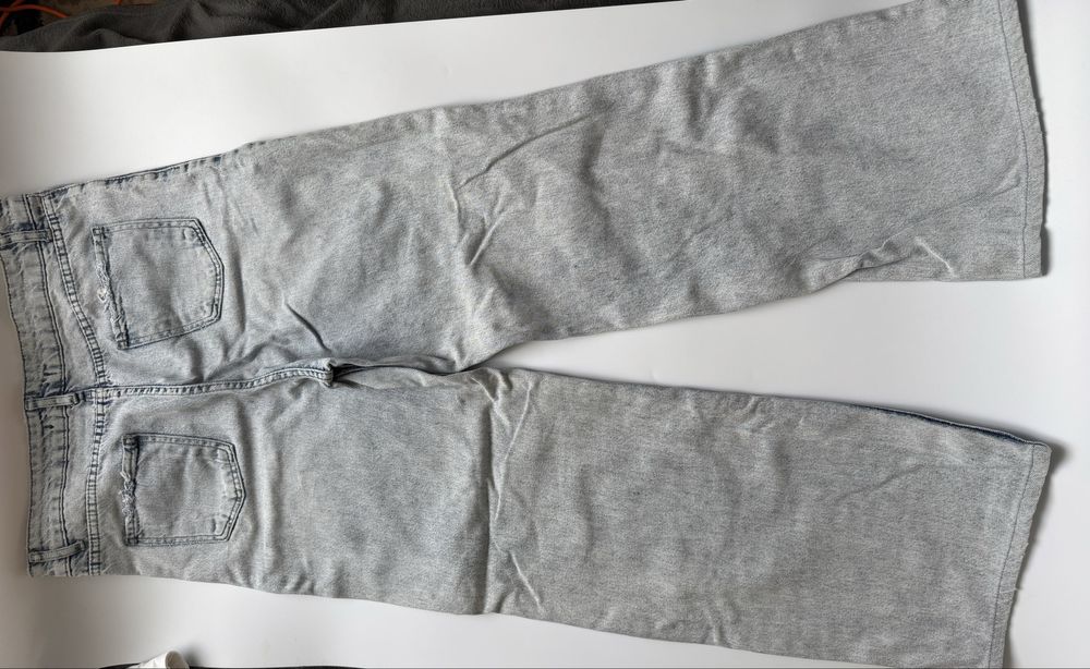 Джинси прямі,голубого кольору,висока посадка