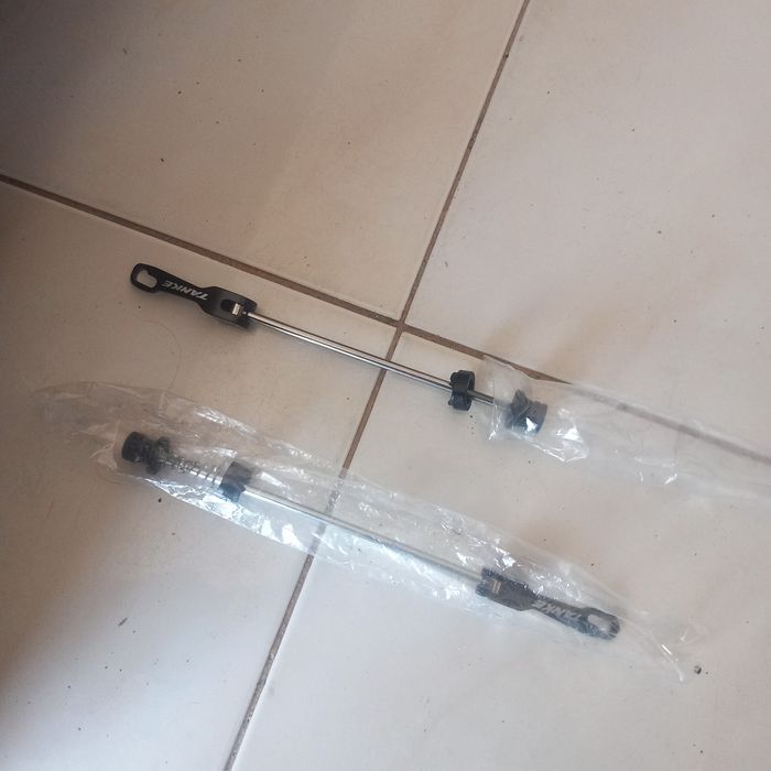 Várias peças de bike e mais (ler descrição)