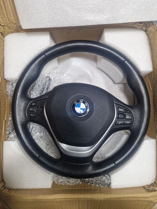 Volante BMW com airbag
