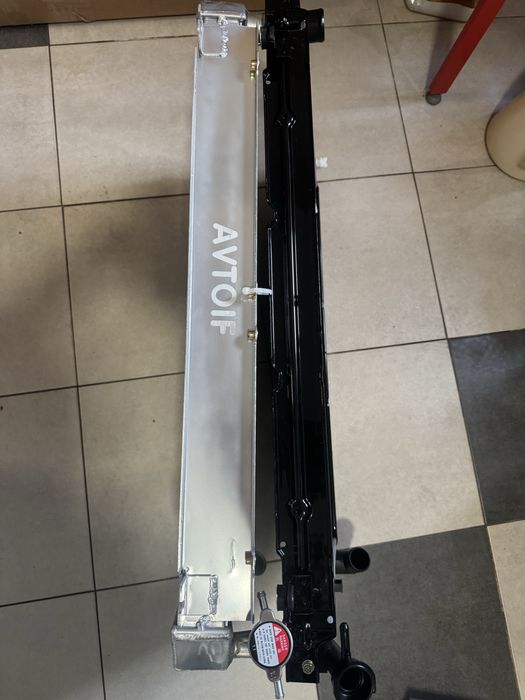 Радіатор збільшений NISSAN Patrol Y60