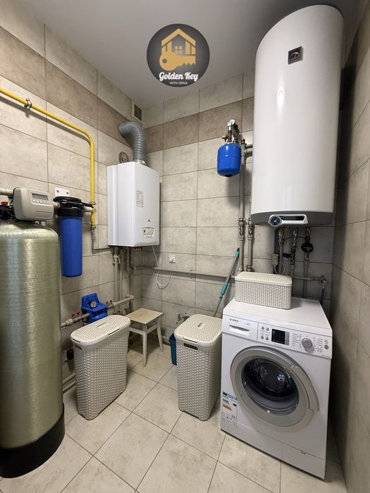 Продам  Заміський Будинок 222м2 ,  у Котеджному містечку Park House / Парк Хаус , село Гора , Бориспільський район