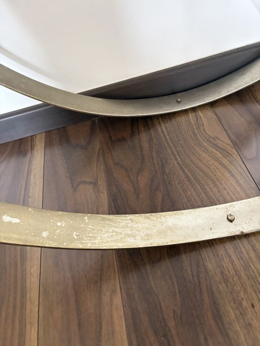 Consola/Aparador de Design Area em Metal Dourado e Vidro – 120 cm