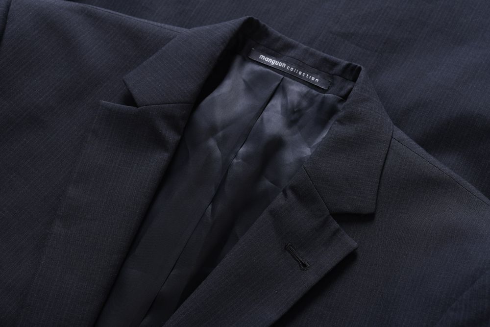 MANGUUN modny granatowy garnitur męski w krateczkę slim fit r. 46