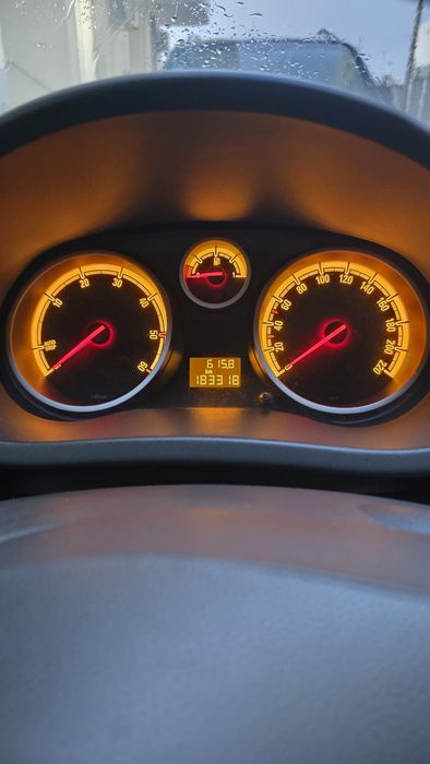 Opel corsa 1.3  bom estado