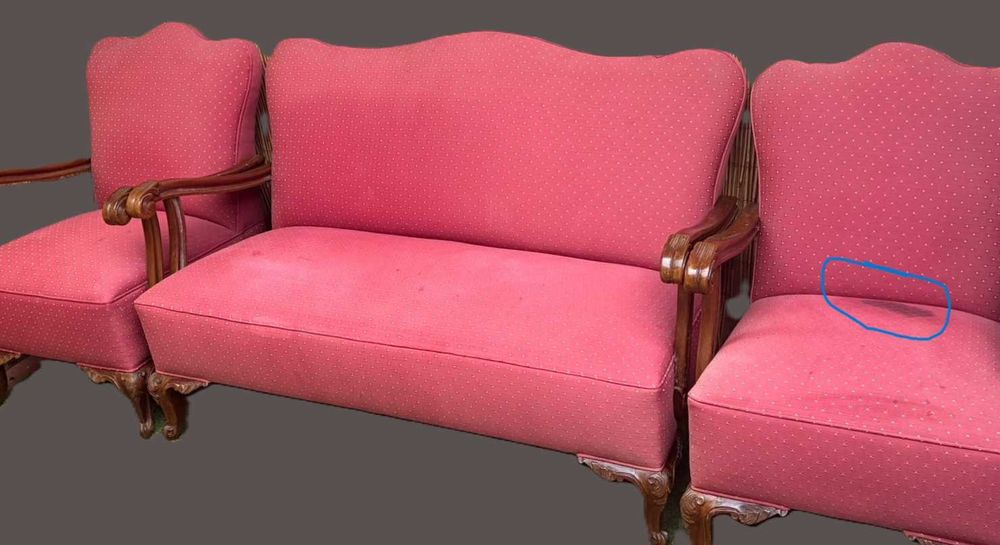 Conjunto de sala de estar estilo Rococo ou Luís XV em madeira esculpida