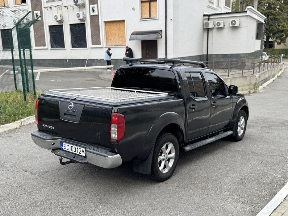 Продам Nissan NAVARA 2.5tdi 4x4 в Харькове!Левый руль Мех.