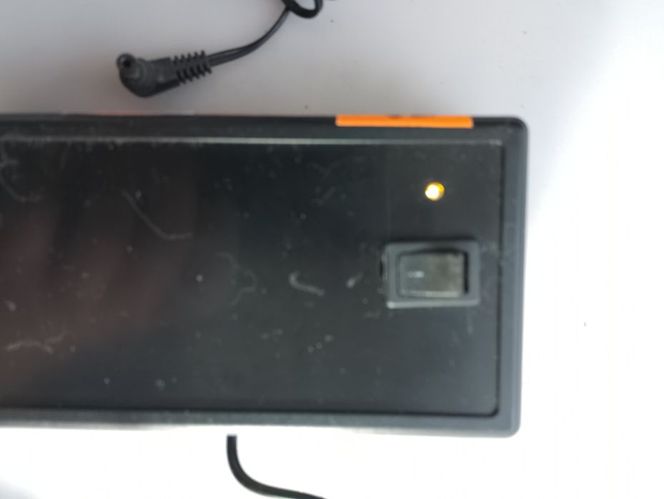 Джерело безперебійного живлення для роутера