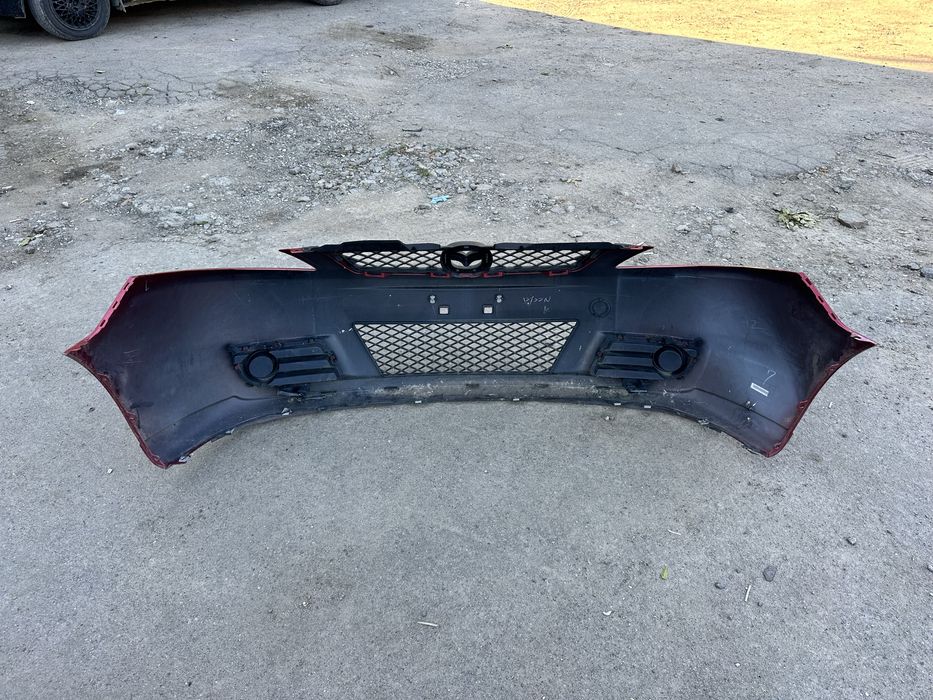 Передній бампер Mazda 5 Мазда 5 2005—2008