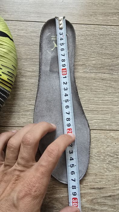 Продам професійні  Puma Future Z 1.1 Fg/Ag 01