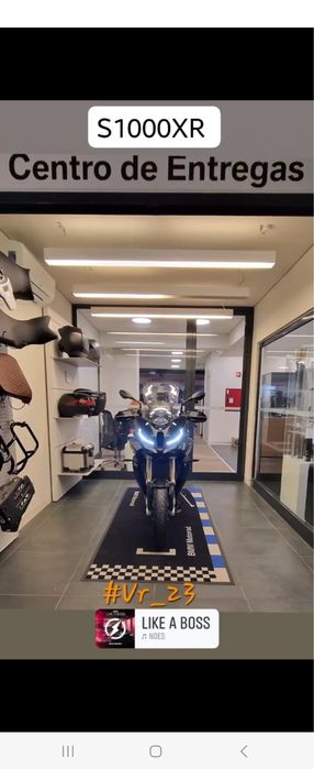 Bmw S1000 XR  triple black  pack carbon 2023    22000 klm