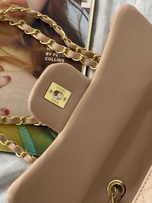 Женская сумка Chanel классическая через плече черная Шанель