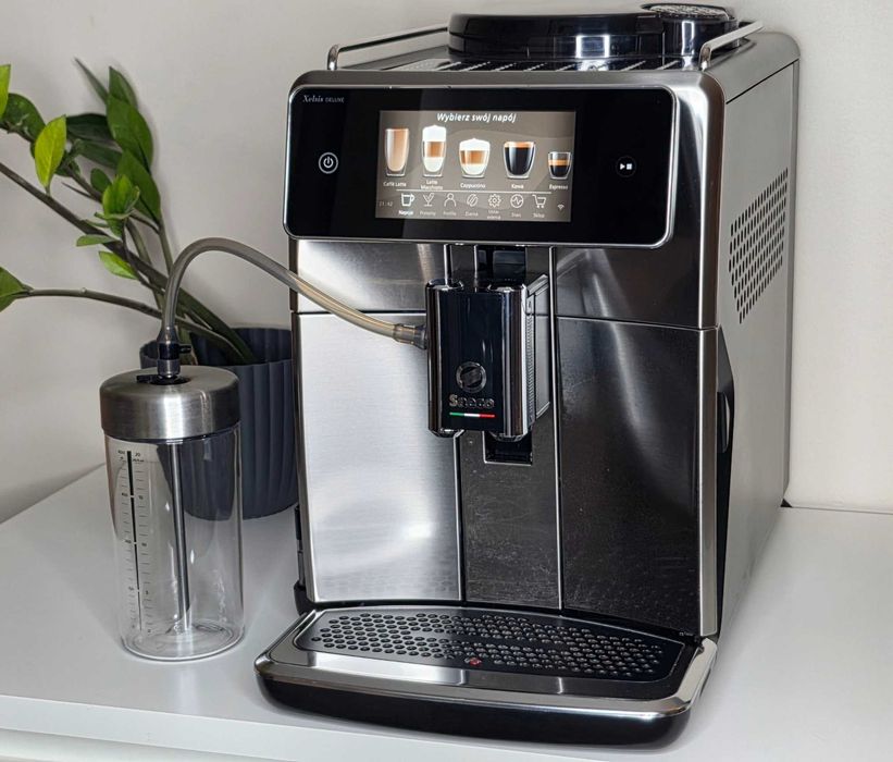 Ekspres Saeco Xelsis Deluxe SM8785 + nowy pojemnik na mleko