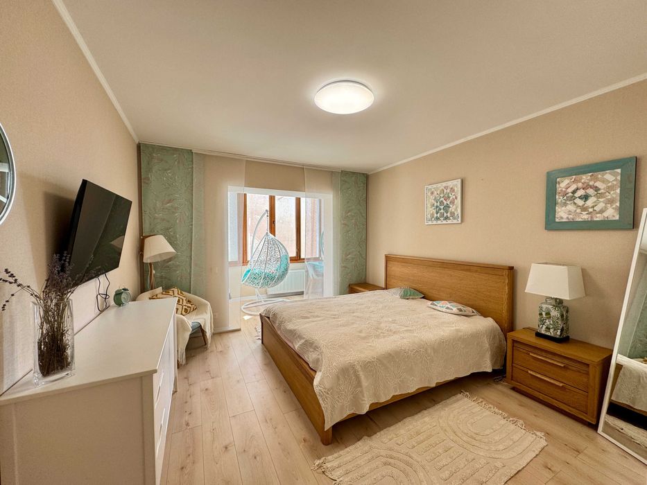 Продаж 3к квартири з сучасним євроремонтом р-н Виставка