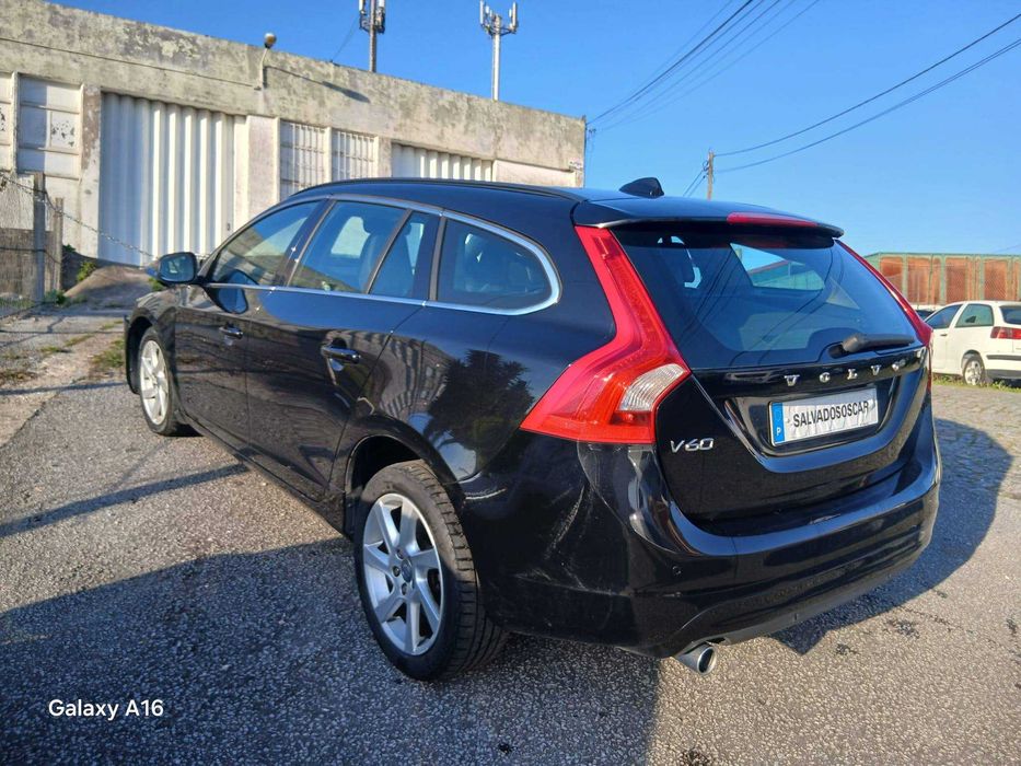 Volvo V60 1.6 Drive / D2 Diesel Cx.Automática