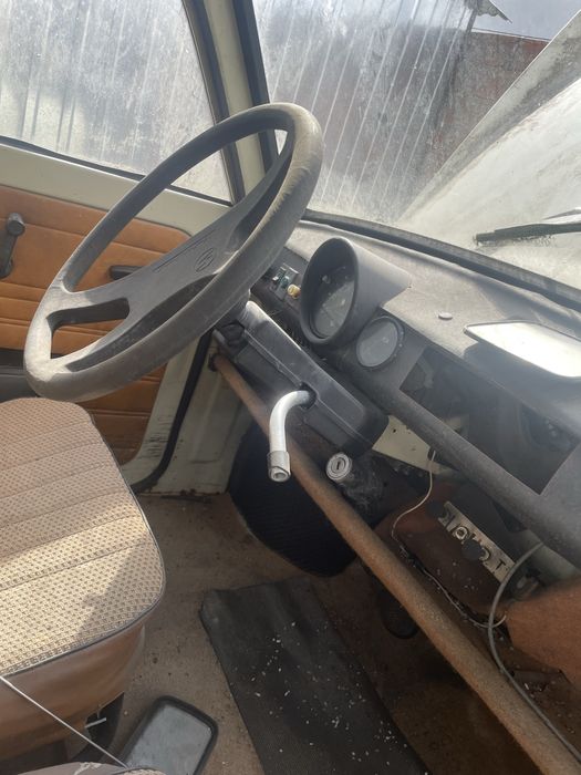 Trabant 601 bez silnika na czesci