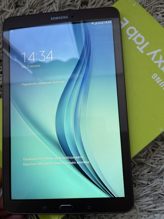 Планшет samsung Galaxy Tab E
