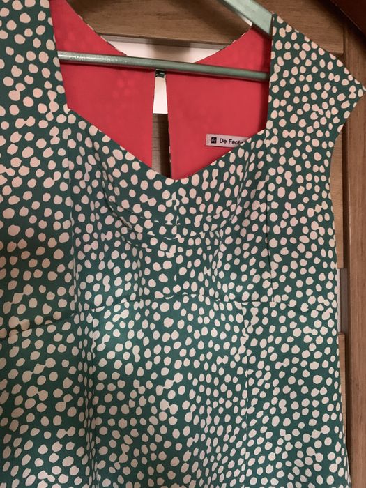 Sukienka letnia polskiej marki De Facto roz 40