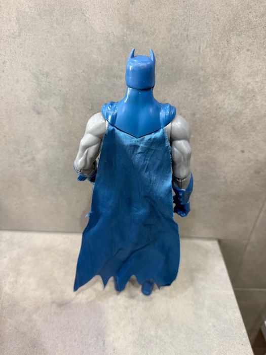 Figurka Batman - Hasbro - Dc Comics - 31 cm.