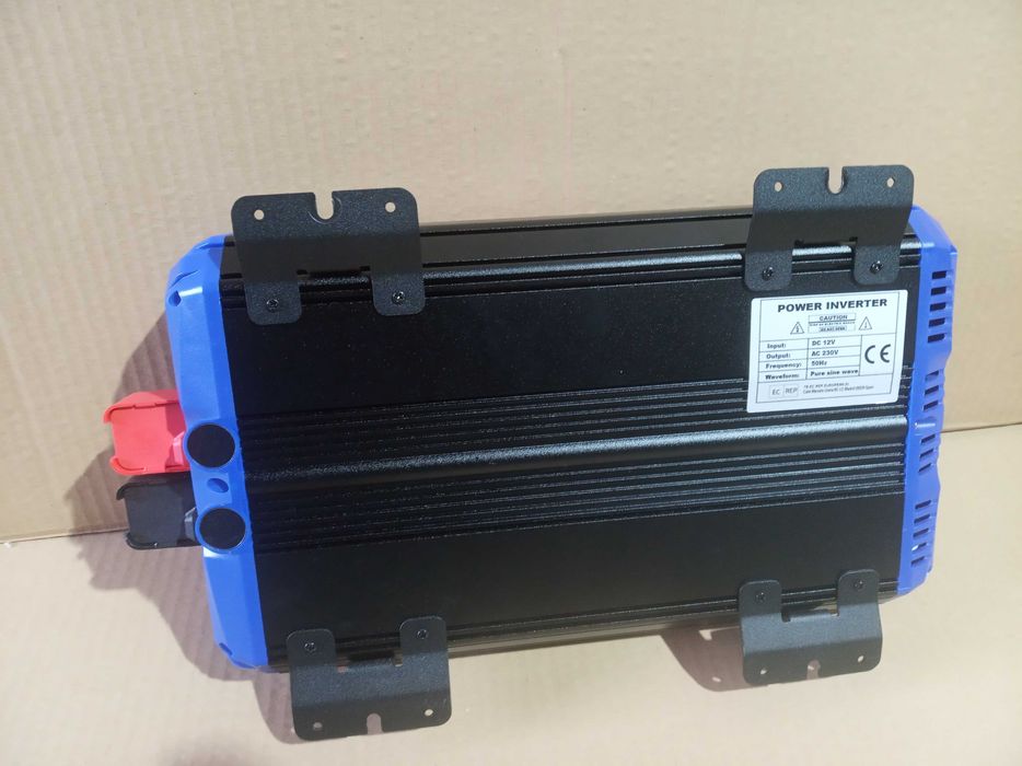 Inversor 12 v / 230 v