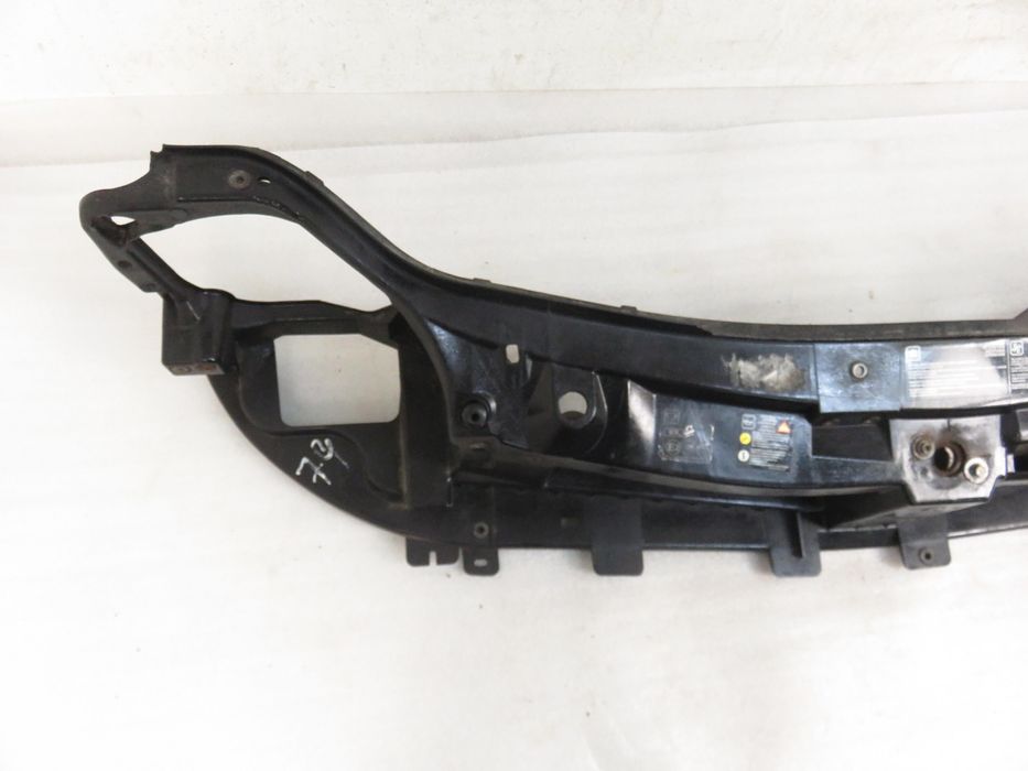 Pas Przedni Renault Trafic II Lift 2010